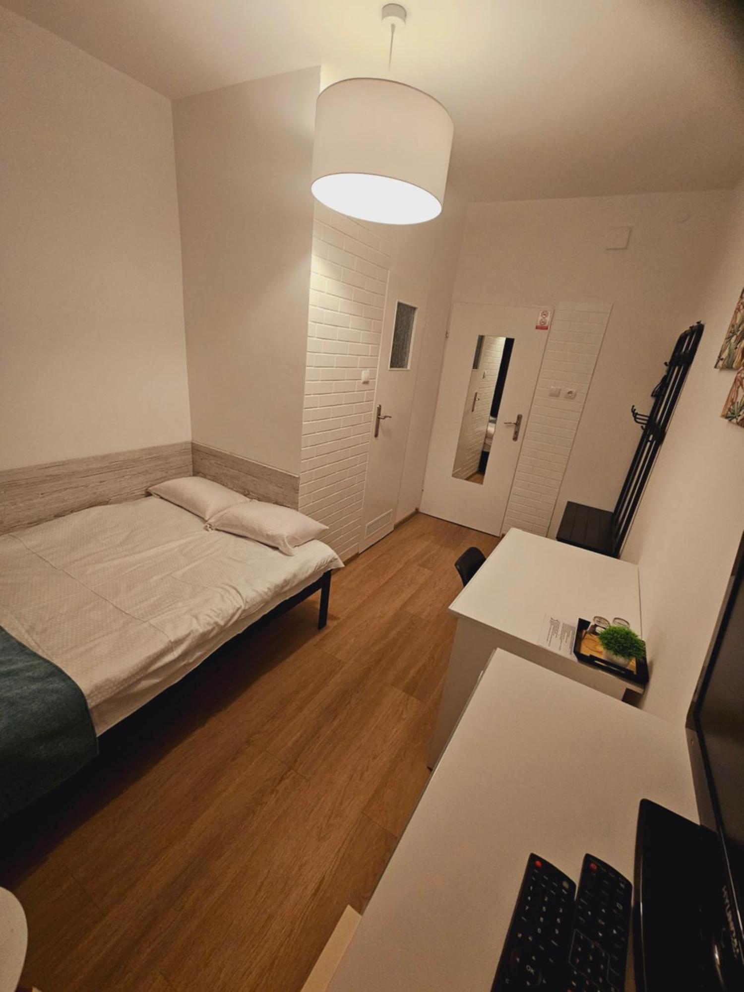 Hotel Zajazd Wik à Slesin  Extérieur photo