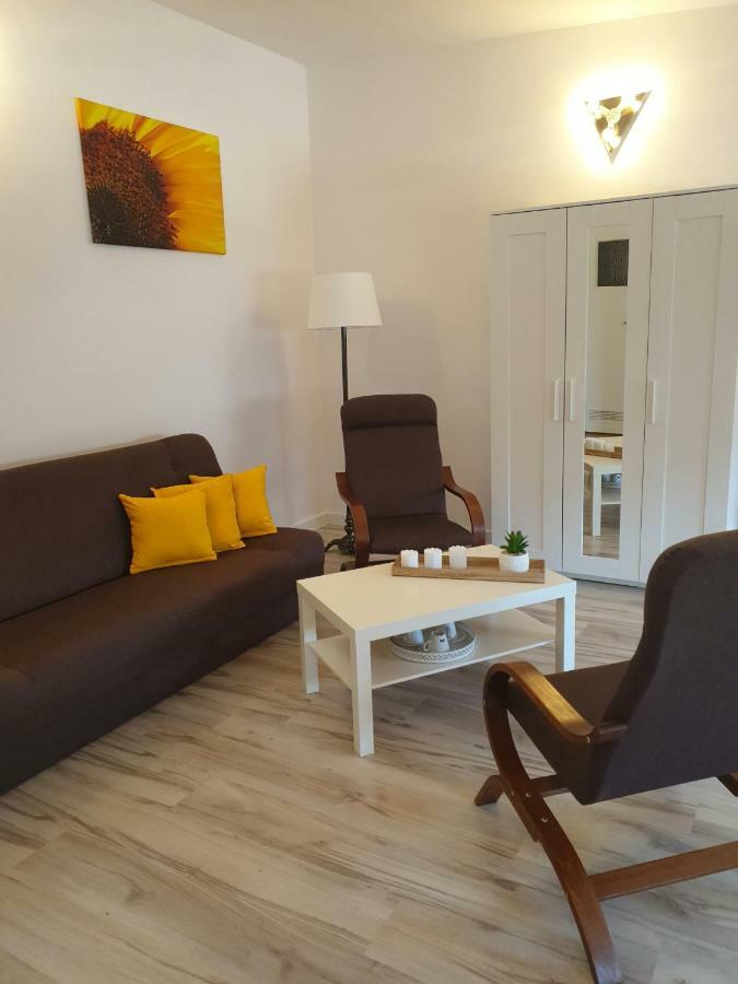 Hotel Zajazd Wik à Slesin  Extérieur photo